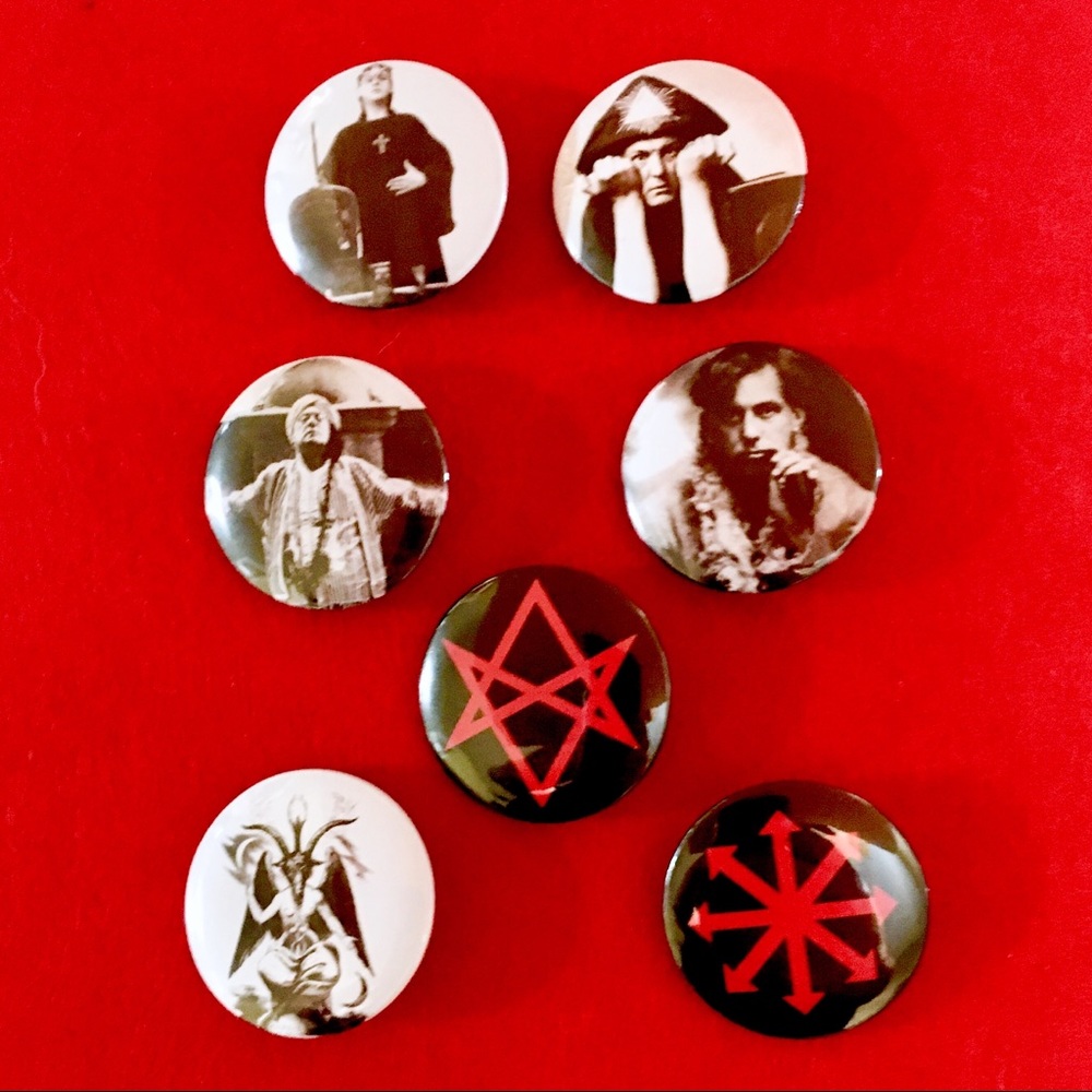 Create Your Own Button Set - Picture 4 of 8